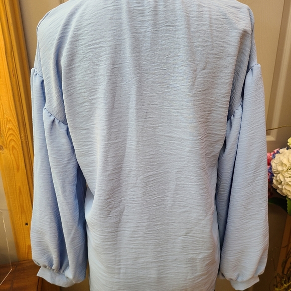 Sky Blue Long Sleeve Top - Picture 4 of 8
